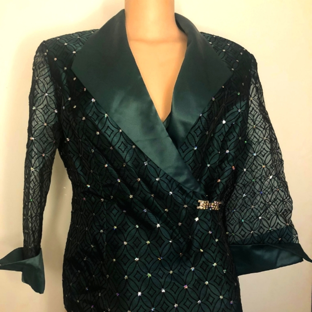 Hunter Green sheer sleeve blazer